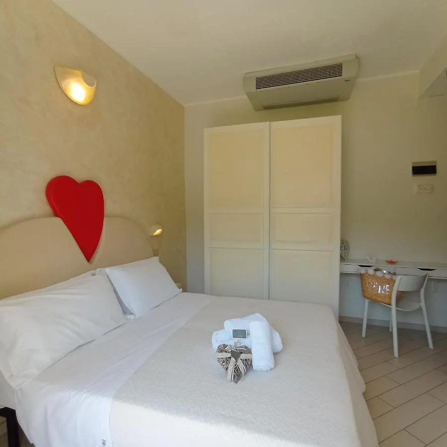 Hotel Raul Riccione 2*,  Italy