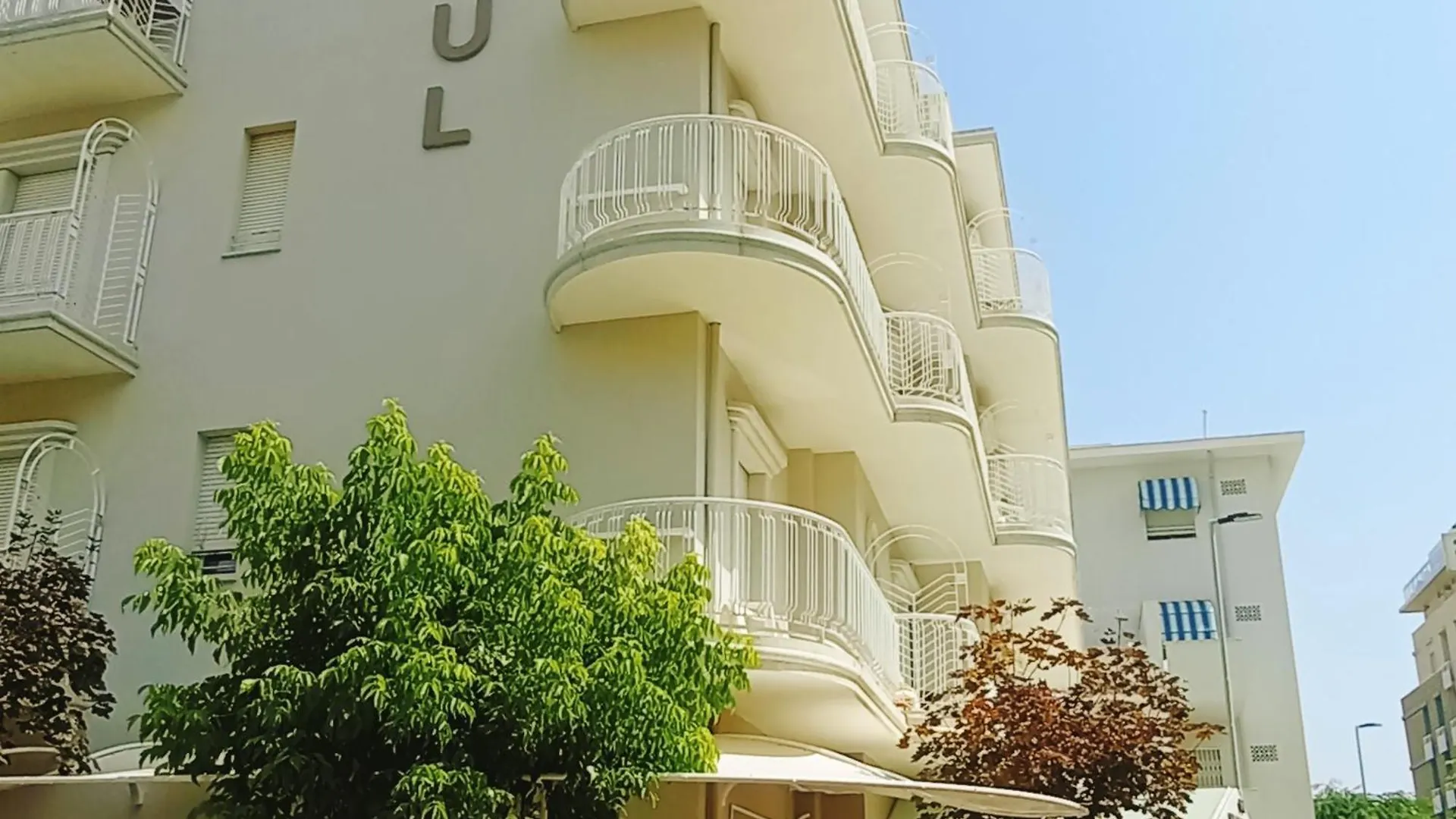 Hotel Raul Riccione 2*,  Italy